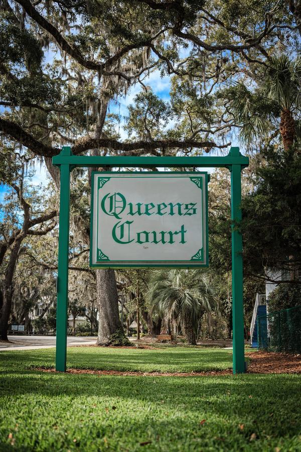 Queen'S Court Inn St. Simons Island Экстерьер фото